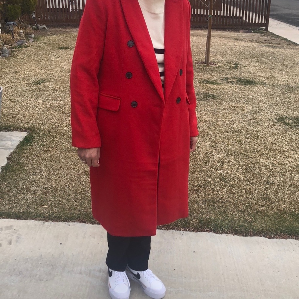 Two button coat - Picture 3 of 3